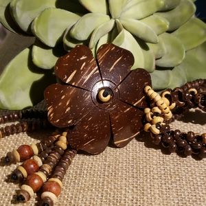 BOHO Style Coconut and Flower Necklace